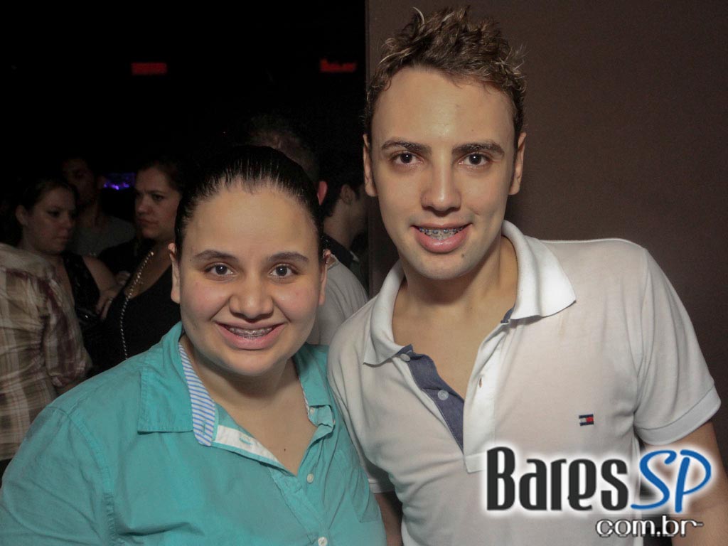 DJs convidados na noite de sexta-feira na The Week DJs convidados na noite de sexta-feira na The Week