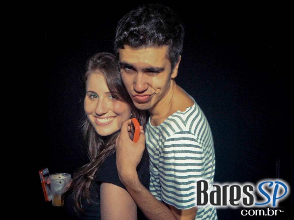 DJs convidados na noite de sexta-feira na The Week DJs convidados na noite de sexta-feira na The Week