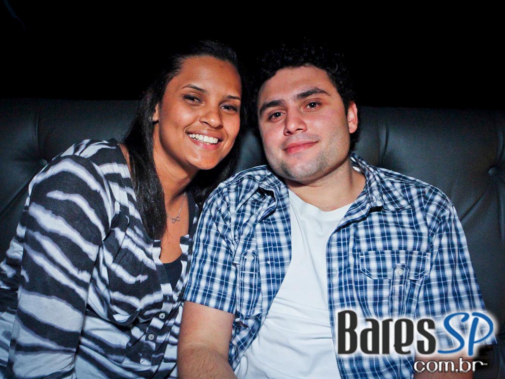 Festa Baile do Emme, Bixiga 70, aconteceu nesta quinta no Estúdio Emme Festa Baile do Emme, Bixiga 70, aconteceu nesta quinta no Estúdio Emme