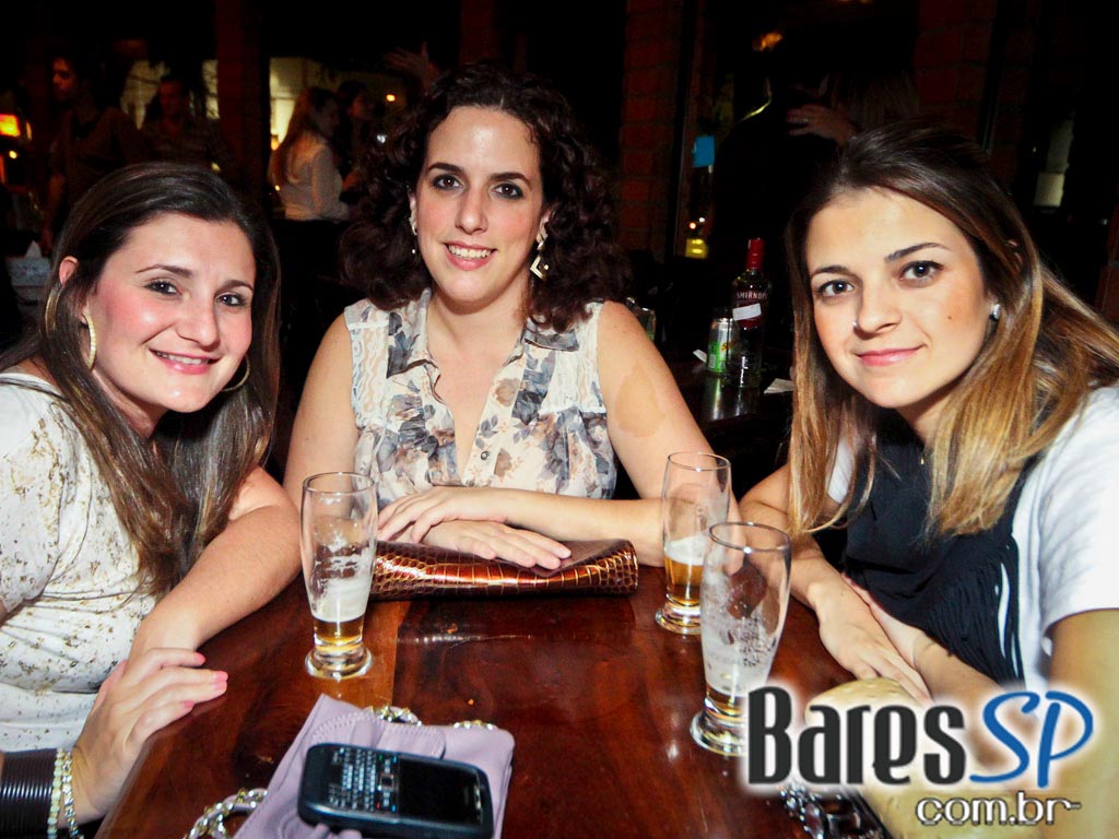 Lucylla e Lucyana se apresentaram na quinta-feira no Rancho do Serjão Lucylla e Lucyana se apresentaram na quinta-feira no Rancho do Serjão