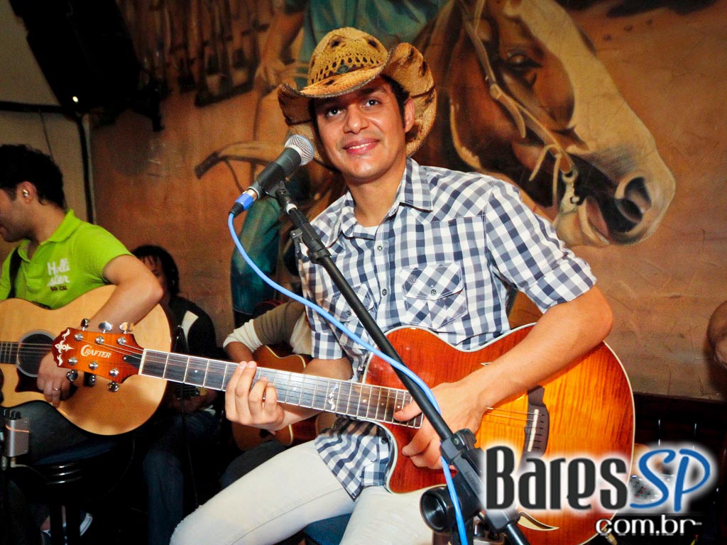 Lucylla e Lucyana se apresentaram na quinta-feira no Rancho do Serjão Lucylla e Lucyana se apresentaram na quinta-feira no Rancho do Serjão