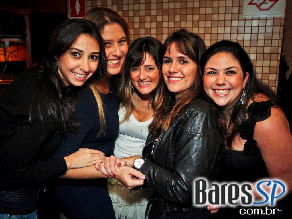 Lucylla e Lucyana se apresentaram na quinta-feira no Rancho do Serjão Lucylla e Lucyana se apresentaram na quinta-feira no Rancho do Serjão