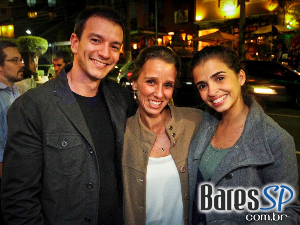 Chopp gelado no happy hour de quinta-feira do Bar da Vila Chopp gelado no happy hour de quinta-feira do Bar da Vila