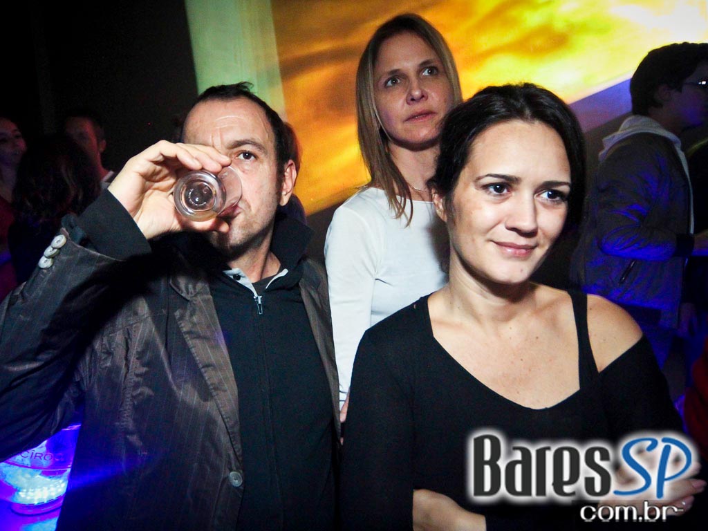 Na sexta-feira o Tonk Club inaugurou a Festa New Factory Na sexta-feira o Tonk Club inaugurou a Festa New Factory