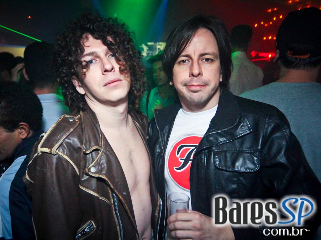 Na sexta-feira o Tonk Club inaugurou a Festa New Factory Na sexta-feira o Tonk Club inaugurou a Festa New Factory