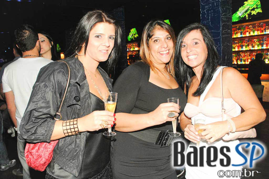 Na quinta-feira aconteceu a Inauguração do Caribbean Disco Club Na quinta-feira aconteceu a Inauguração do Caribbean Disco Club