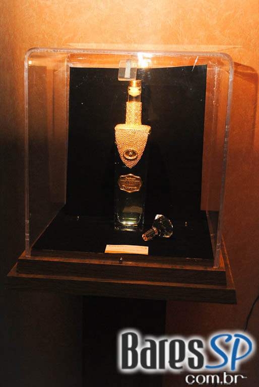 Na quinta-feira aconteceu a Inauguração do Caribbean Disco Club Na quinta-feira aconteceu a Inauguração do Caribbean Disco Club