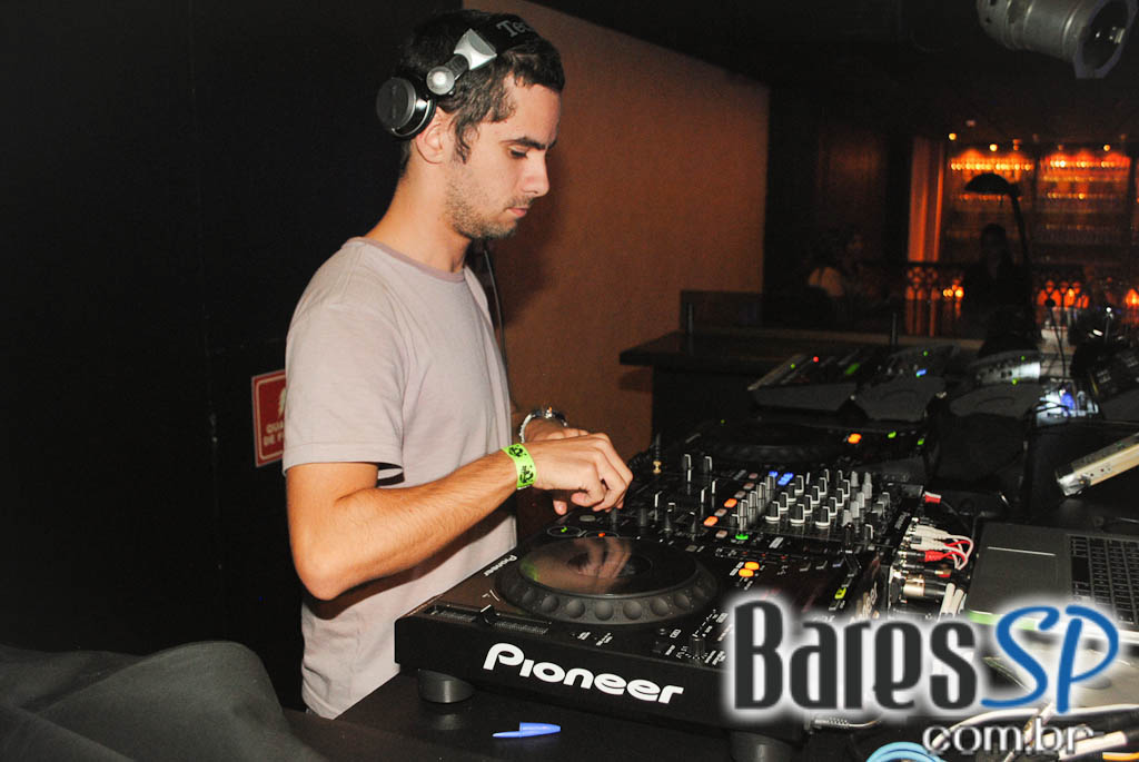 Na quinta-feira aconteceu a Inauguração do Caribbean Disco Club Na quinta-feira aconteceu a Inauguração do Caribbean Disco Club