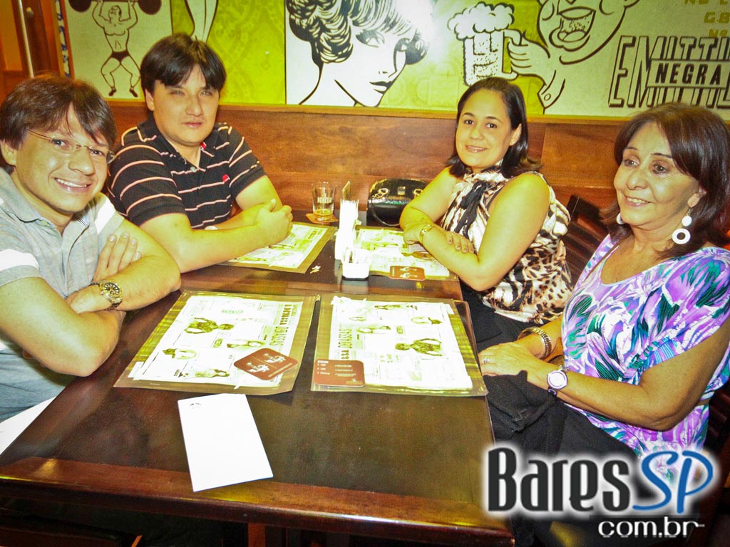 Happy Hour na Cervejaria Devassa da Bela Cintra Happy Hour na Cervejaria Devassa da Bela Cintra