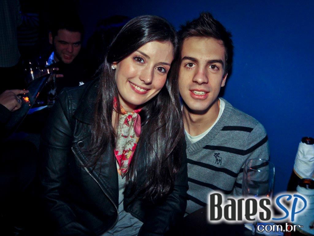 Blue Velvet apresentou na sexta-feira a noite Dancing Machine Blue Velvet apresentou na sexta-feira a noite Dancing Machine