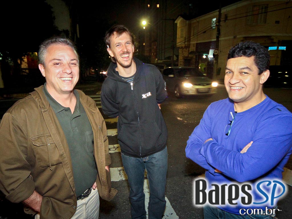 Happy hour com petisco participante do Comida di Buteco Happy hour com petisco participante do Comida di Buteco