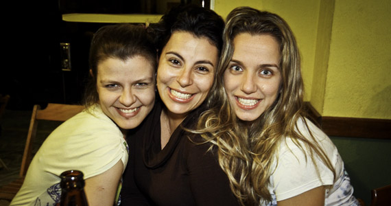 Happy hour com petisco participante do Comida di Buteco no Aperitivos Valadares