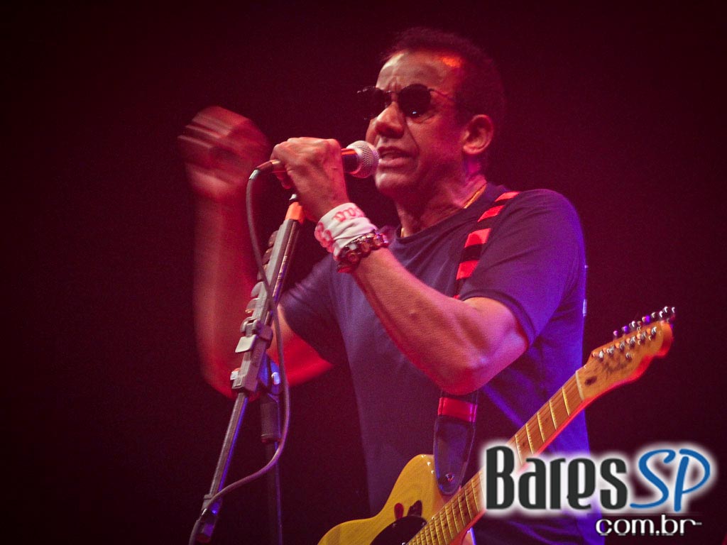 Show de Jorge Ben Jor no palco do Credicard Hall Show de Jorge Ben Jor no palco do Credicard Hall