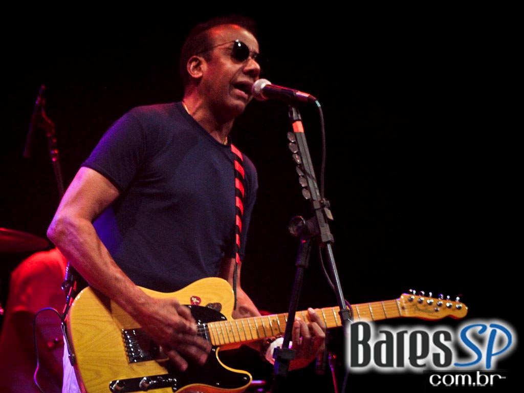 Show de Jorge Ben Jor no palco do Credicard Hall Show de Jorge Ben Jor no palco do Credicard Hall