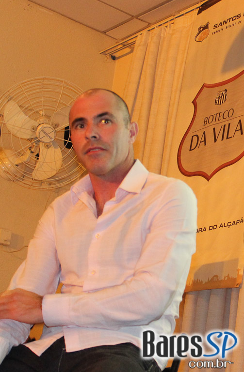 Boteco da Vila, bar temático do Santos, transmitiu jogo da Libertadores entre Santos e Corinthians Boteco da Vila, bar temático do Santos, transmitiu jogo da Libertadores entre Santos e Corinthians