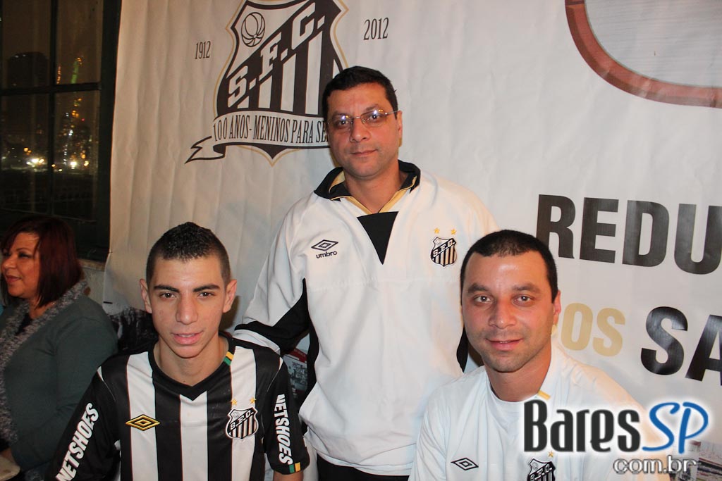 Boteco da Vila, bar temático do Santos, transmitiu jogo da Libertadores entre Santos e Corinthians Boteco da Vila, bar temático do Santos, transmitiu jogo da Libertadores entre Santos e Corinthians