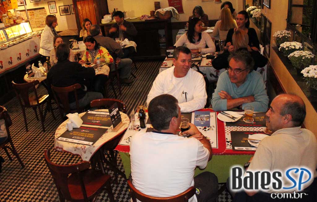 Com petisco Bacaninho, Tiro Liro participa da edição 2012 do Comida di Buteco - Ação Faculdade Estácio Com petisco Bacaninho, Tiro Liro participa da edição 2012 do Comida di Buteco - Ação Faculdade Estácio