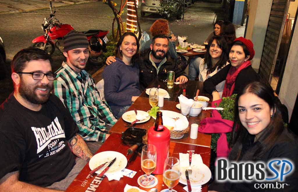 Pompéia Bar ofereceu 2 petiscos no concurso Comida di Buteco - Ação Faculdade Estácio Pompéia Bar ofereceu 2 petiscos no concurso Comida di Buteco - Ação Faculdade Estácio