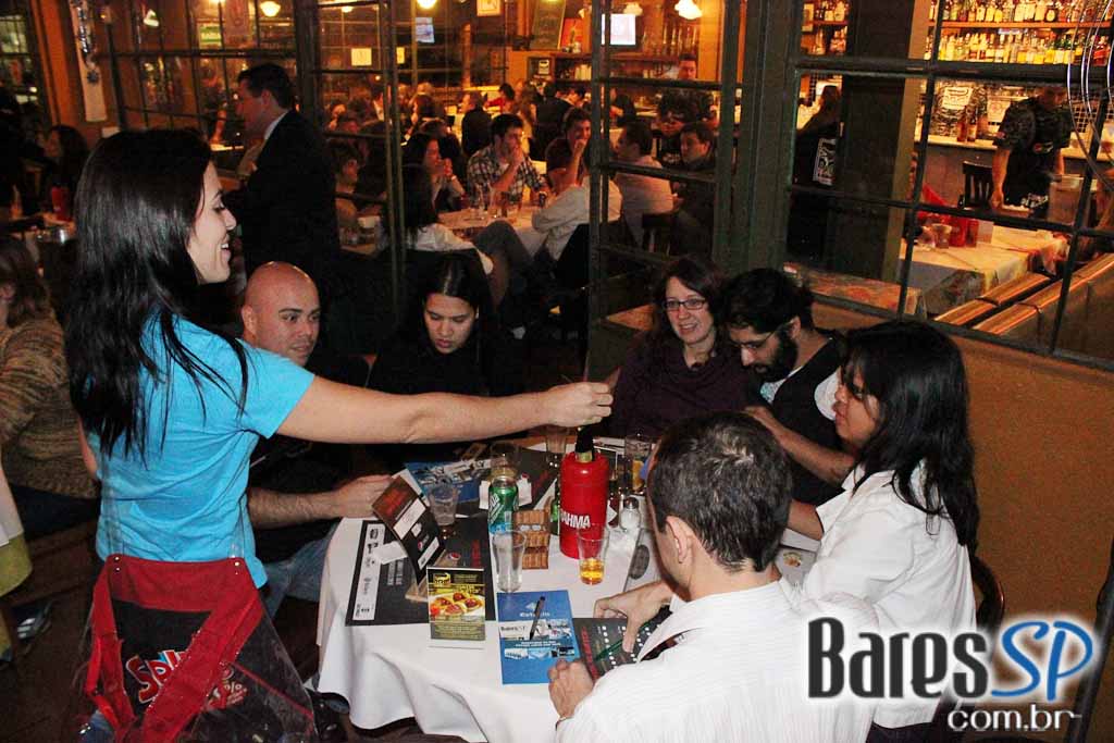 Na Vila Madalena, Jacaré Grill participou do concurso Comida di Buteco - Ação Faculdade Estácio Na Vila Madalena, Jacaré Grill participou do concurso Comida di Buteco - Ação Faculdade Estácio