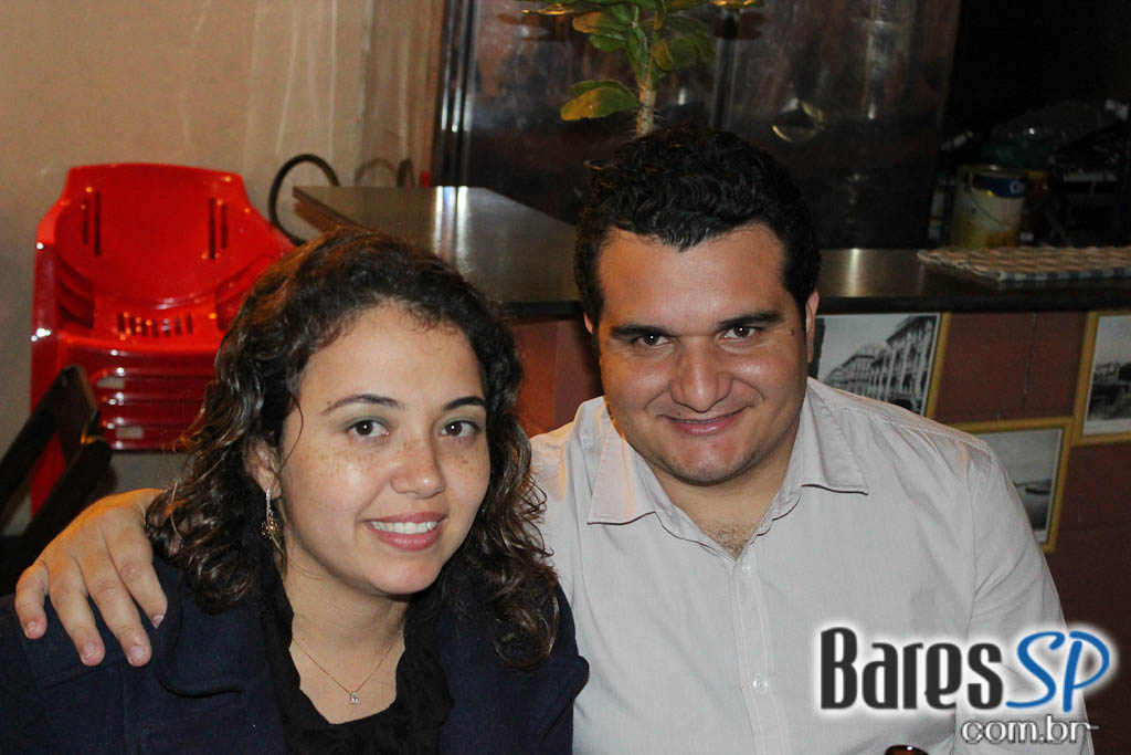 Happy Hour na Sextas-Feiras no Bar dos Cornos - Ação Faculdade Estácio Happy Hour na Sextas-Feiras no Bar dos Cornos - Ação Faculdade Estácio