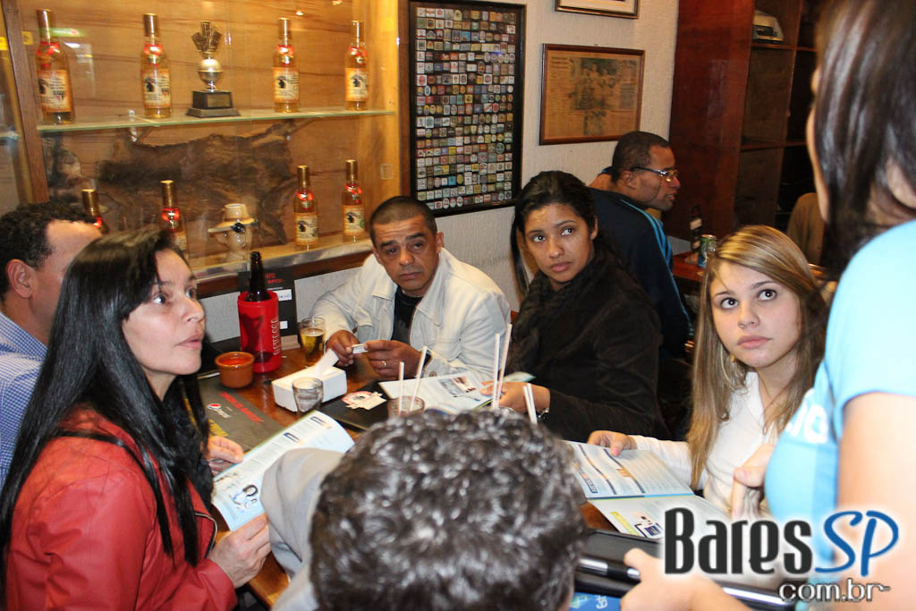 Happy Hour na Sextas-Feiras no Bar dos Cornos - Ação Faculdade Estácio Happy Hour na Sextas-Feiras no Bar dos Cornos - Ação Faculdade Estácio