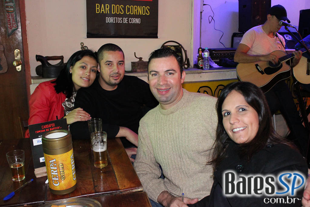 Happy Hour na Sextas-Feiras no Bar dos Cornos - Ação Faculdade Estácio Happy Hour na Sextas-Feiras no Bar dos Cornos - Ação Faculdade Estácio