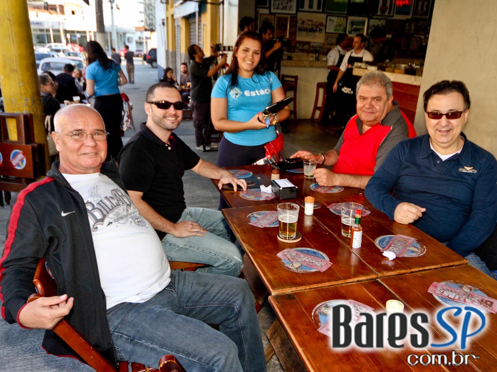Na Mooca, o Elídio Bar apresentou 2 Petiscos para o Concurso Comida di Buteco e Ação Faculdade Estácio Na Mooca, o Elídio Bar apresentou 2 Petiscos para o Concurso Comida di Buteco e Ação Faculdade Estácio