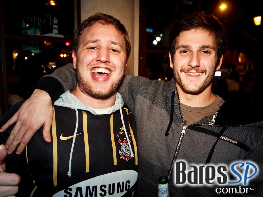 Os sucessos da MPB e pop rock no Porto Madalena Os sucessos da MPB e pop rock no Porto Madalena