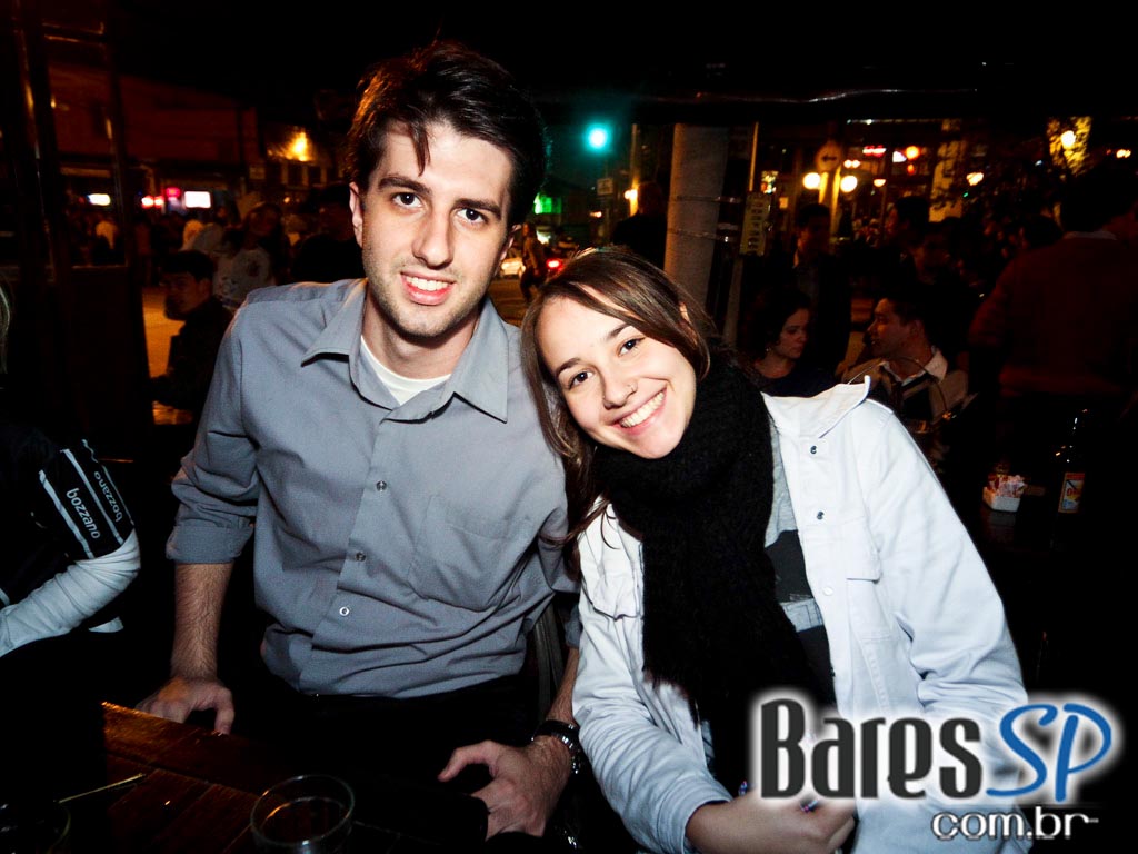 Os sucessos da MPB e pop rock no Porto Madalena Os sucessos da MPB e pop rock no Porto Madalena