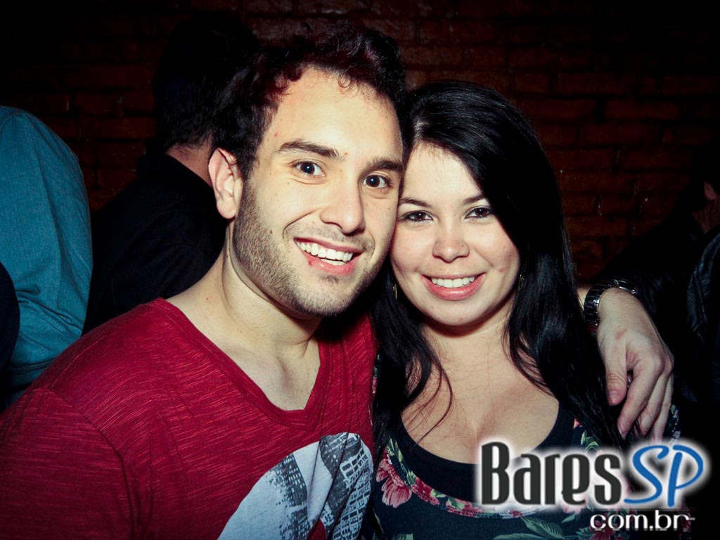 Programação especial com direito a double caipirinha no Café Aurora Programação especial com direito a double caipirinha no Café Aurora