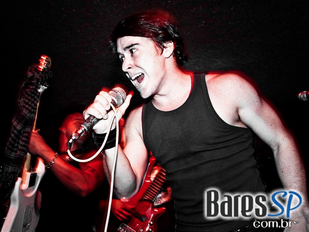 Programação especial com direito a double caipirinha no Café Aurora Programação especial com direito a double caipirinha no Café Aurora