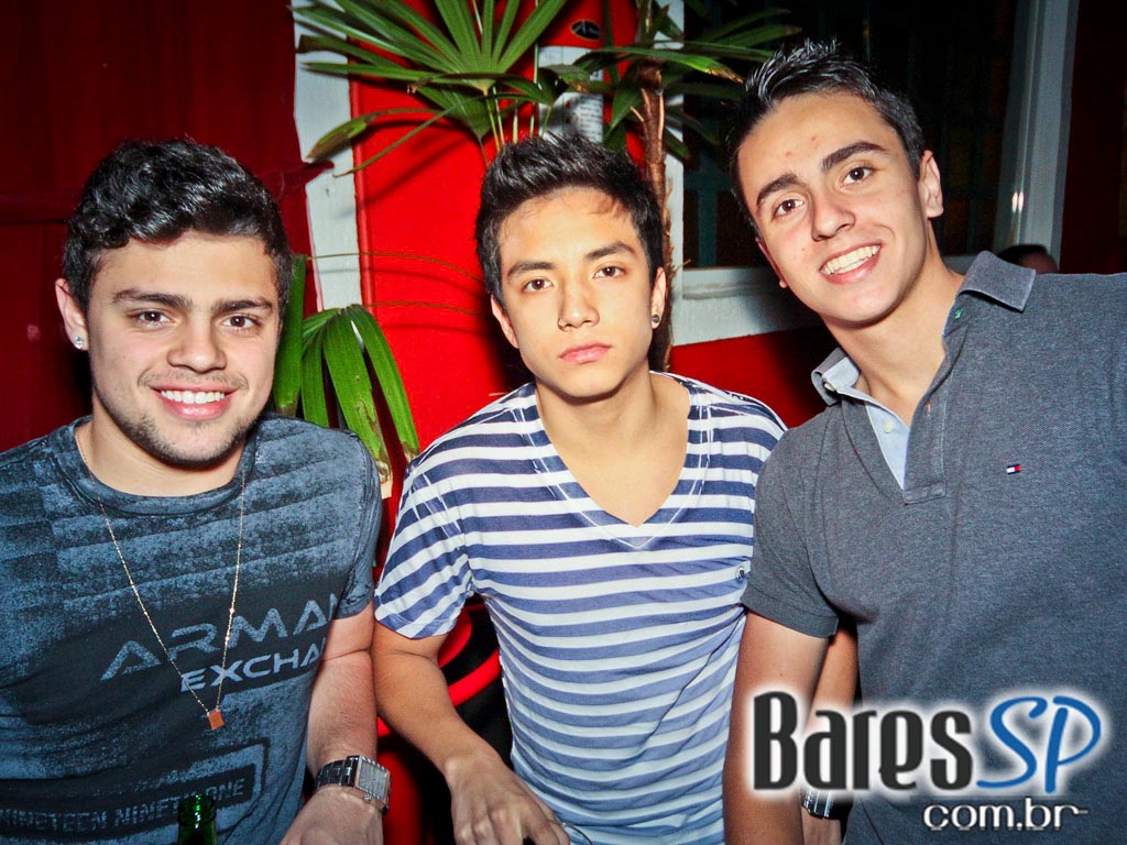 A Marcenaria recebeu a banda Erculóide na noite de sábado A Marcenaria recebeu a banda Erculóide na noite de sábado