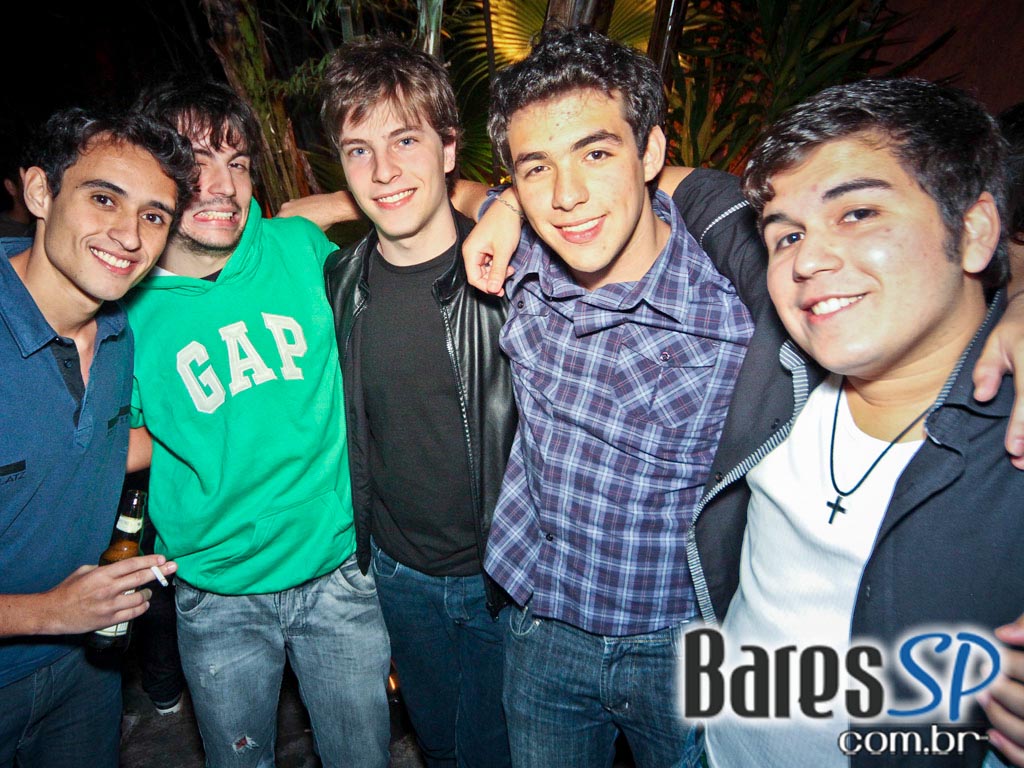 A Marcenaria recebeu a banda Erculóide na noite de sábado A Marcenaria recebeu a banda Erculóide na noite de sábado