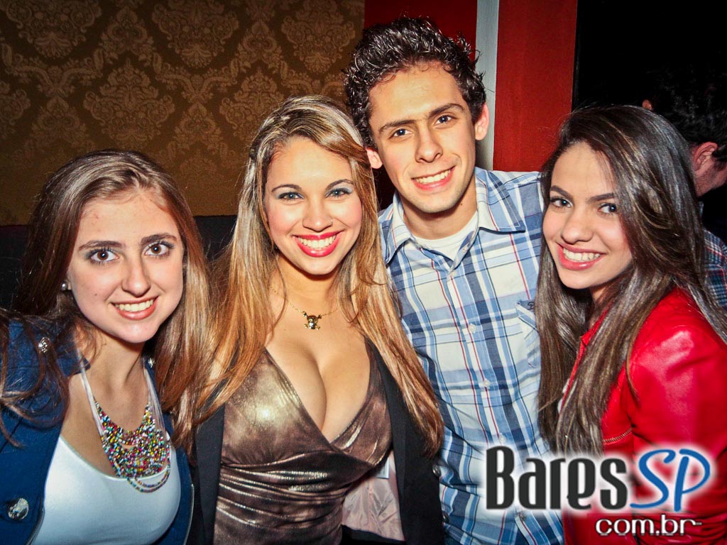 A Marcenaria recebeu a banda Erculóide na noite de sábado A Marcenaria recebeu a banda Erculóide na noite de sábado