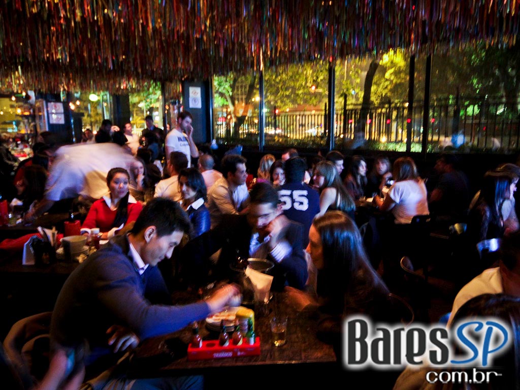 Rock acústico na sexta-feira do Eu Tu Eles Bar Rock acústico na sexta-feira do Eu Tu Eles Bar