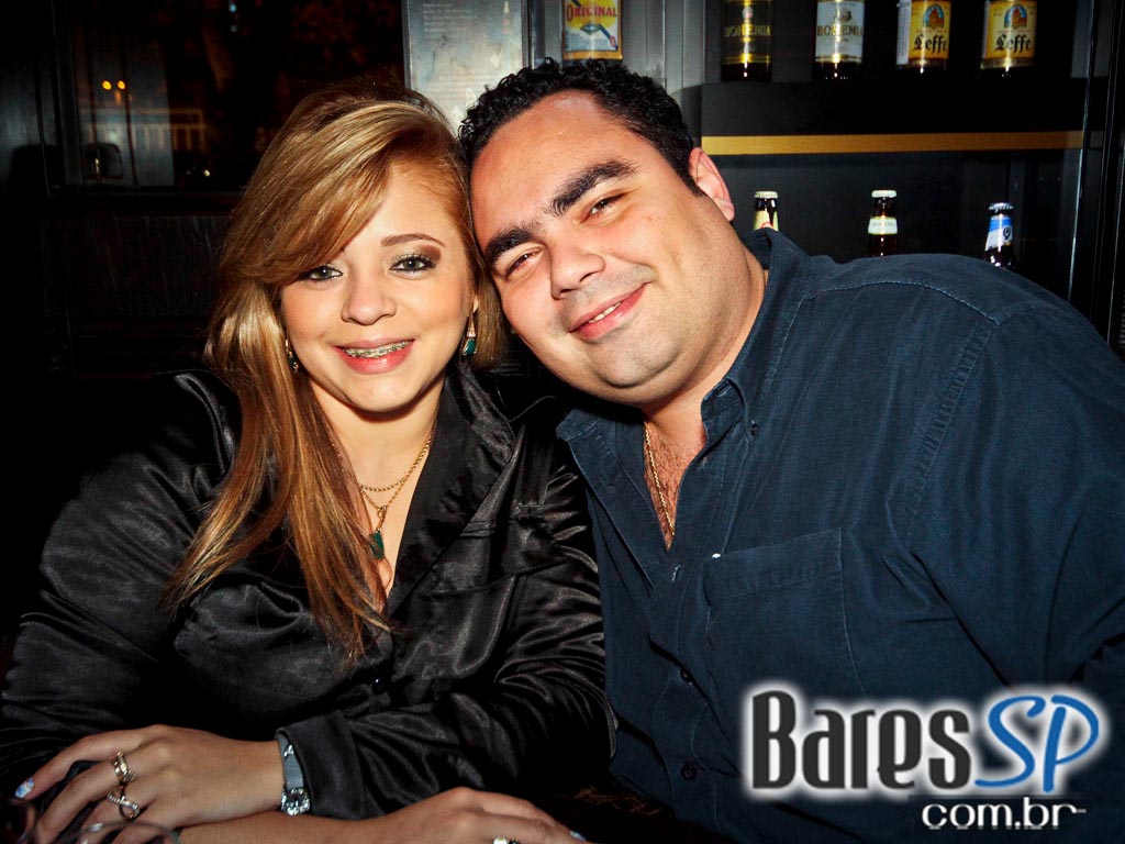 Rock acústico na sexta-feira do Eu Tu Eles Bar Rock acústico na sexta-feira do Eu Tu Eles Bar