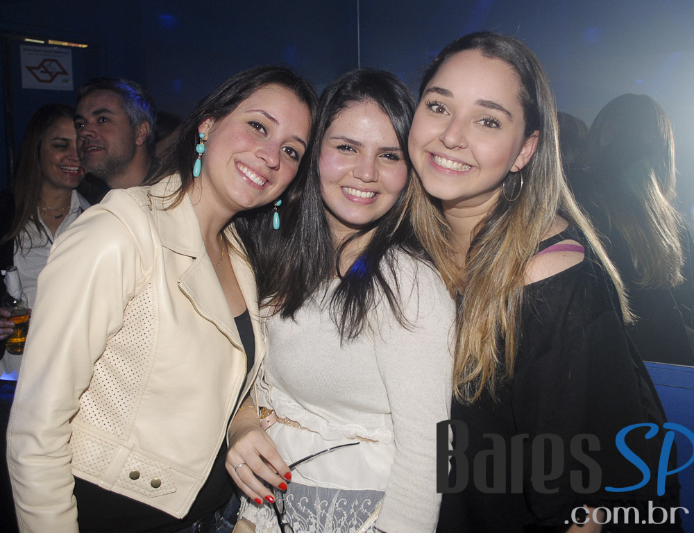 Aconteceu na sexta-feira a Festa Dancing Machine no Blue Velvet Aconteceu na sexta-feira a Festa Dancing Machine no Blue Velvet