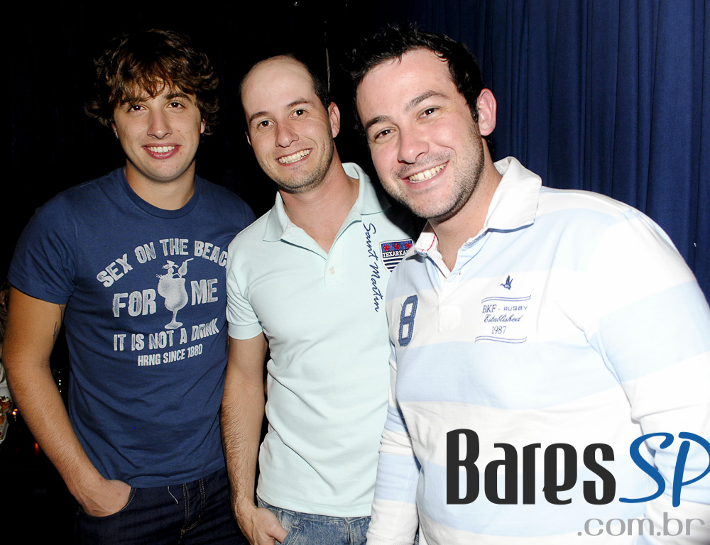 Aconteceu na sexta-feira a Festa Dancing Machine no Blue Velvet Aconteceu na sexta-feira a Festa Dancing Machine no Blue Velvet