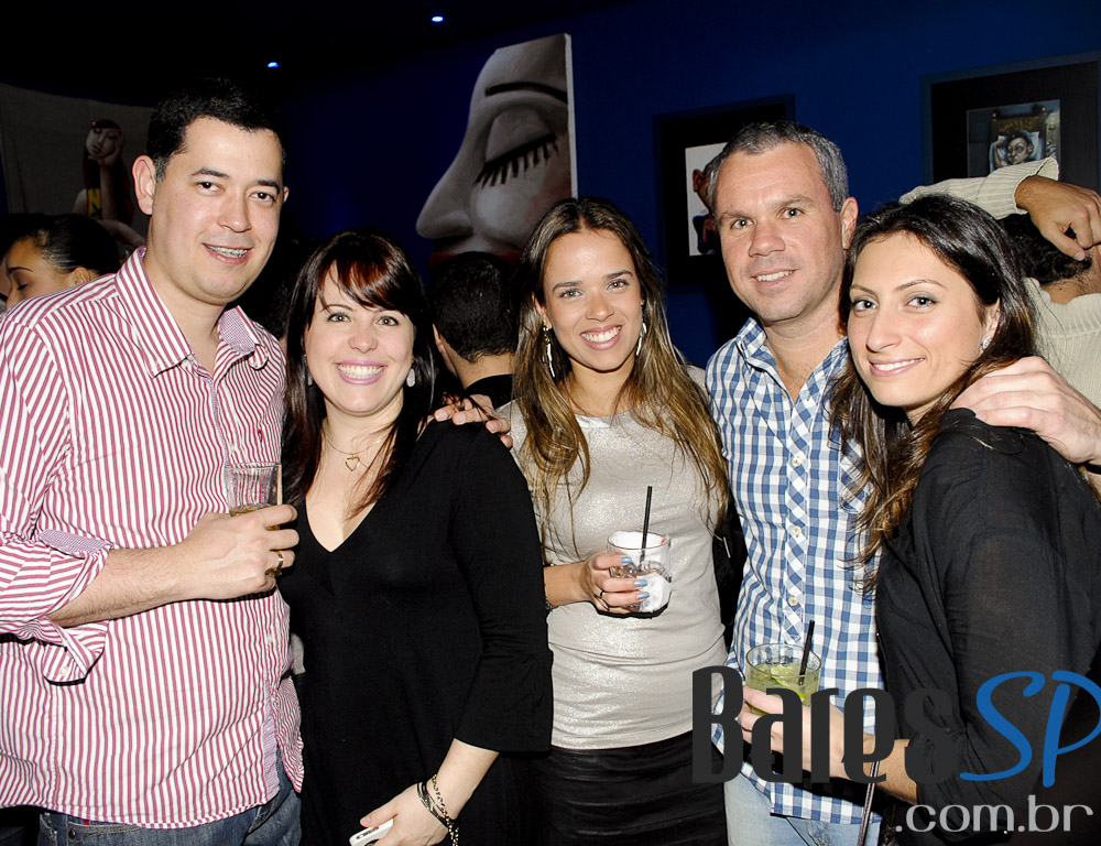 Aconteceu na sexta-feira a Festa Dancing Machine no Blue Velvet Aconteceu na sexta-feira a Festa Dancing Machine no Blue Velvet