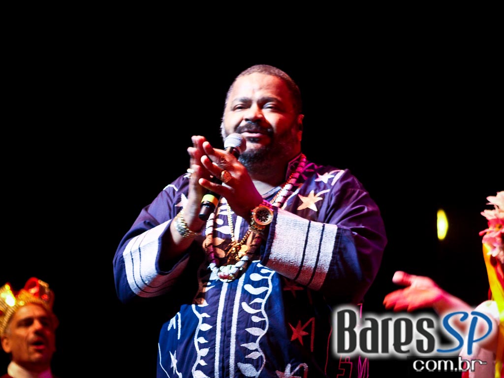 Show do cantor Arlindo Cruz no palco do Credicard Hall Show do cantor Arlindo Cruz no palco do Credicard Hall