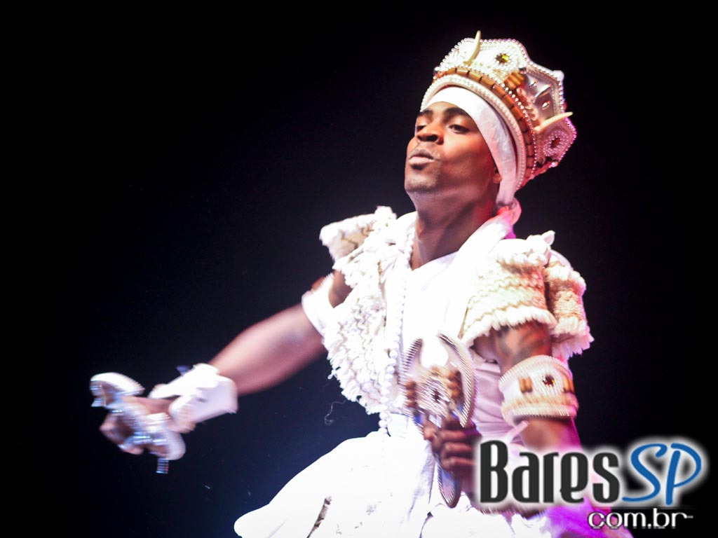 Show do cantor Arlindo Cruz no palco do Credicard Hall Show do cantor Arlindo Cruz no palco do Credicard Hall