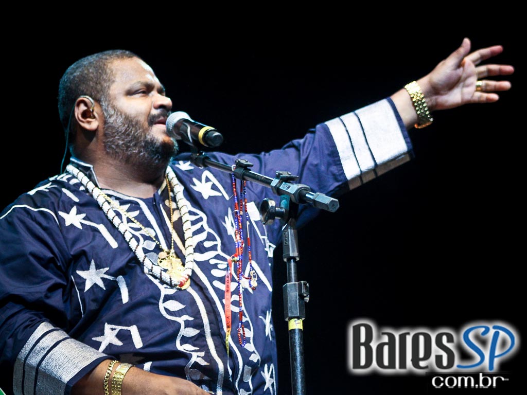 Show do cantor Arlindo Cruz no palco do Credicard Hall Show do cantor Arlindo Cruz no palco do Credicard Hall