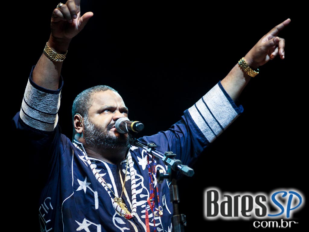 Show do cantor Arlindo Cruz no palco do Credicard Hall Show do cantor Arlindo Cruz no palco do Credicard Hall