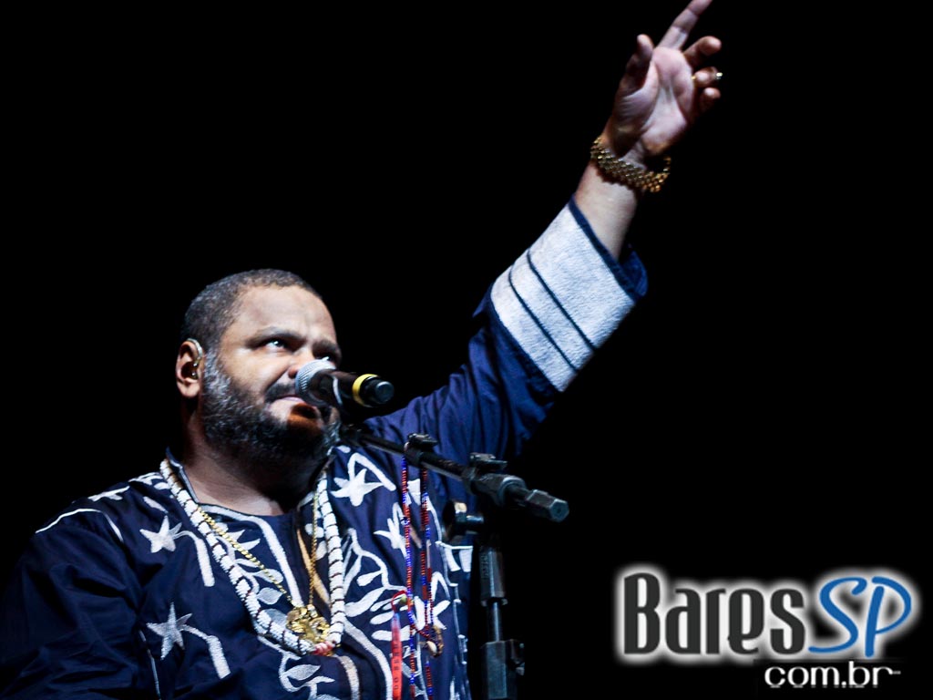 Show do cantor Arlindo Cruz no palco do Credicard Hall Show do cantor Arlindo Cruz no palco do Credicard Hall