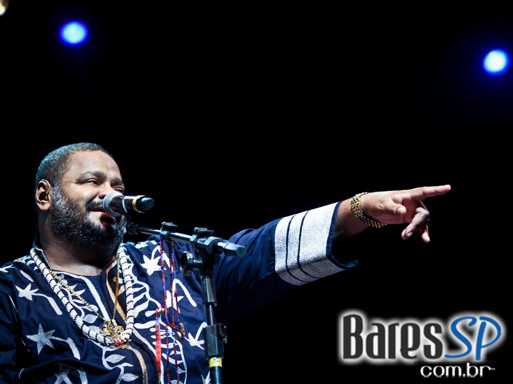 Show do cantor Arlindo Cruz no palco do Credicard Hall Show do cantor Arlindo Cruz no palco do Credicard Hall