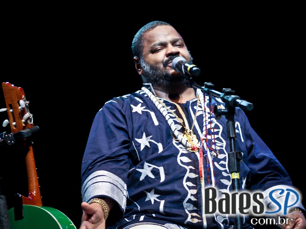 Show do cantor Arlindo Cruz no palco do Credicard Hall Show do cantor Arlindo Cruz no palco do Credicard Hall