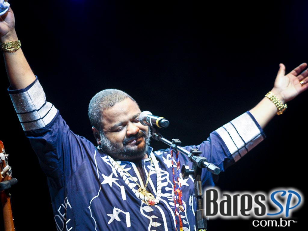 Show do cantor Arlindo Cruz no palco do Credicard Hall Show do cantor Arlindo Cruz no palco do Credicard Hall