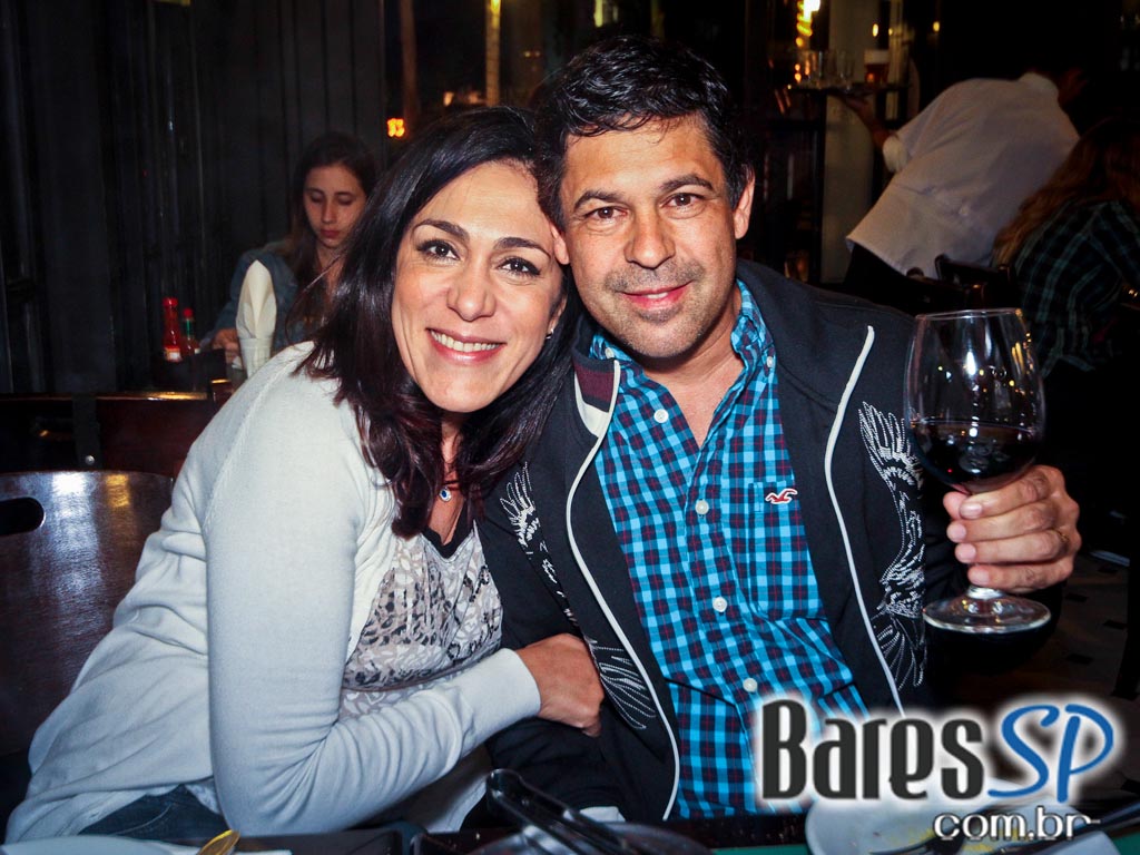 Happy Hour no Bar do Juarez Pinheiros teve picanha no rechaud Happy Hour no Bar do Juarez Pinheiros teve picanha no rechaud