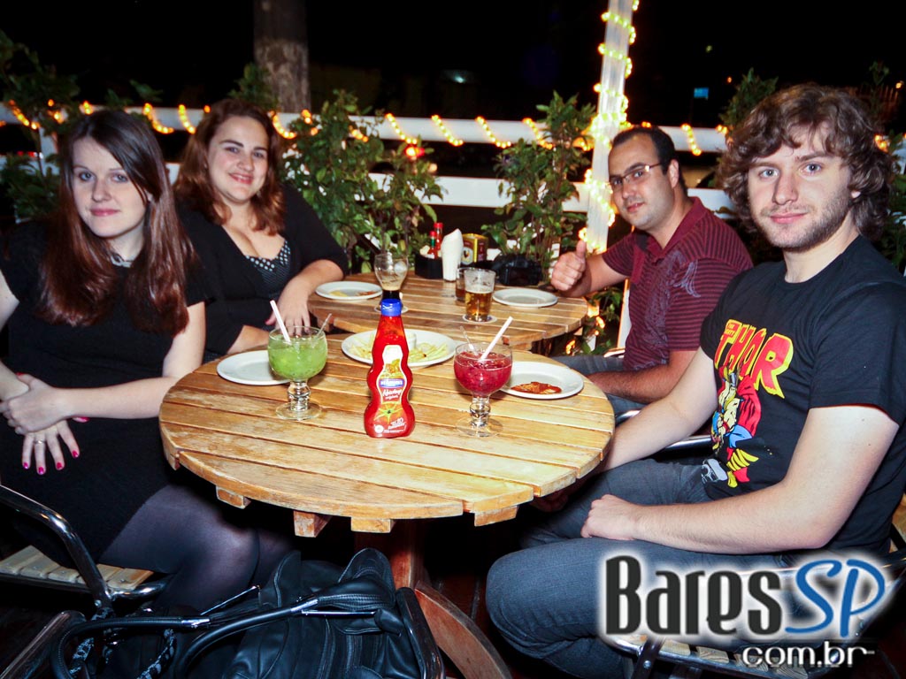 Happy Hour no Bar do Juarez Pinheiros teve picanha no rechaud Happy Hour no Bar do Juarez Pinheiros teve picanha no rechaud