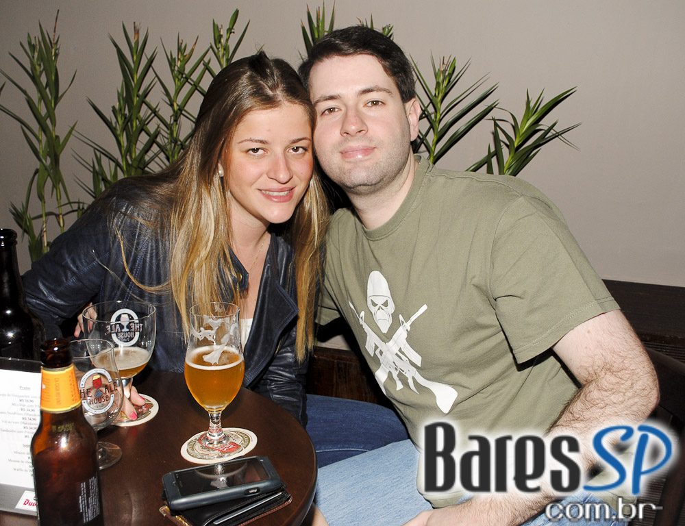 Programação com variedades de cervejas no The Ale House Pub Programação com variedades de cervejas no The Ale House Pub